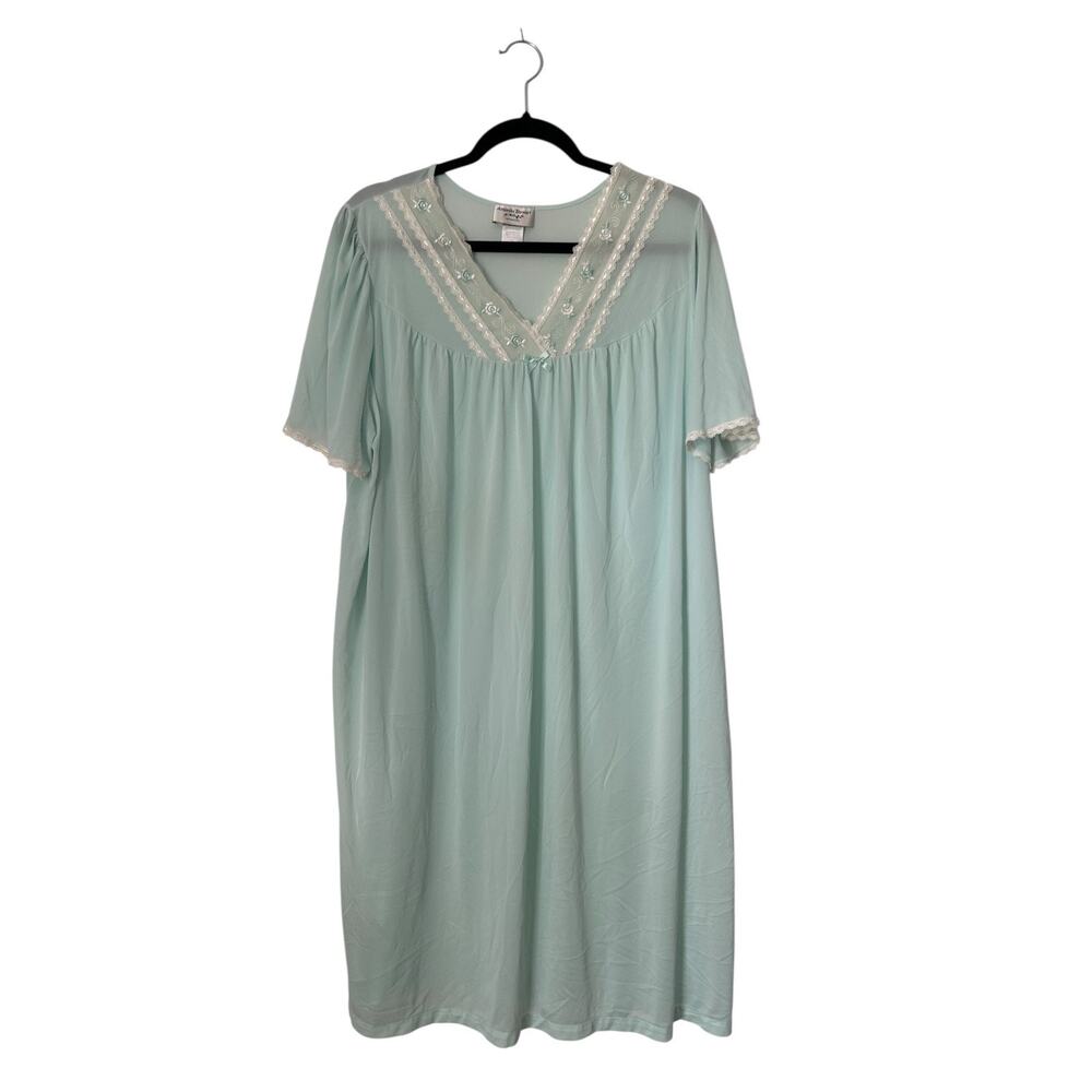 VTG Amanda Stewart Intimates Sleepwear 1X Blue White Floral V-Neckline Nightgown